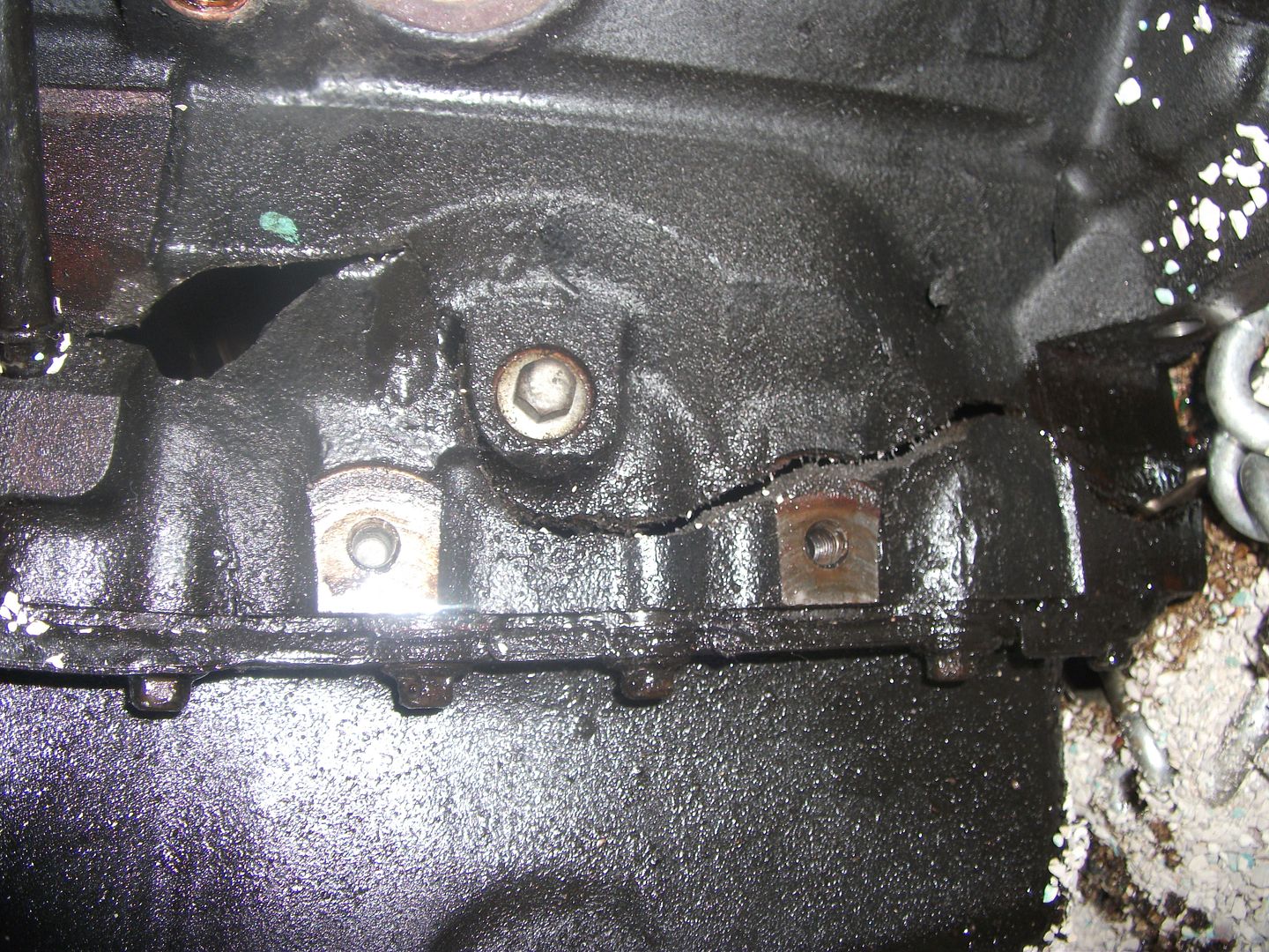 my 3.8 is knocking, but has good oil pressure?? Camaro Zone Forums